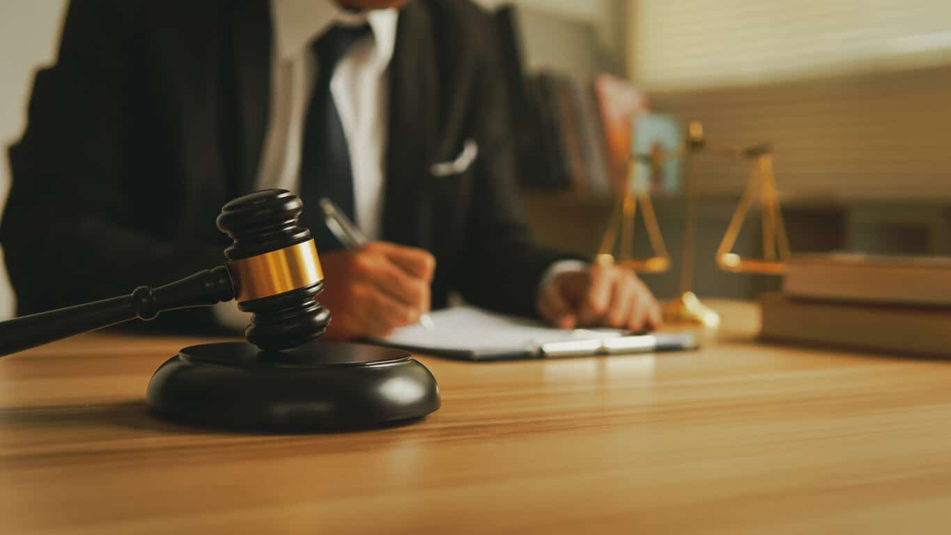 Personal Injury Attorney in Mendota